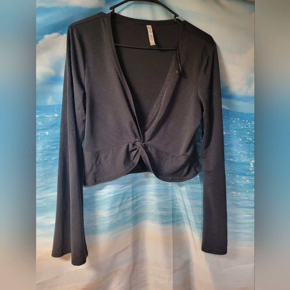 Fabletics Black‎ Cross Front Size Large Long Sleeve Shirt